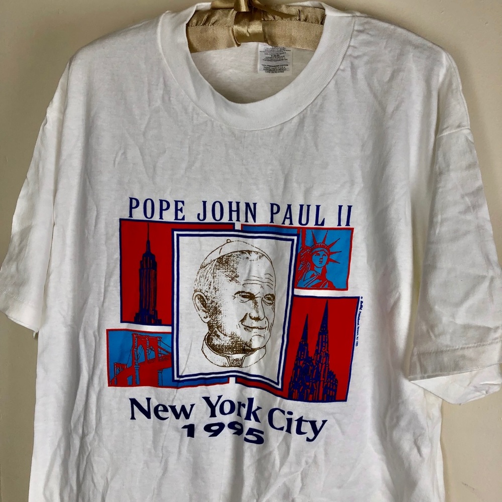 NEW RARE VINTAGE Pope John Paul II Graphic Tee L